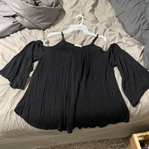 Cold shoulder top